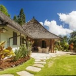 hawaii plantation home exterior